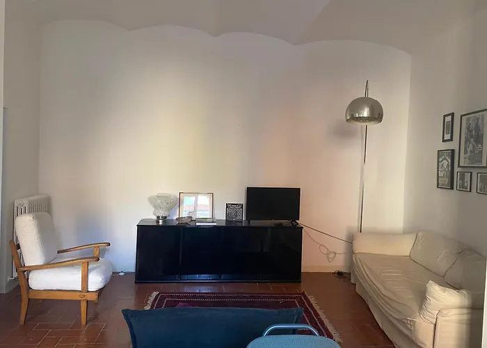 Civico 8 Brother And Sister بولونيا